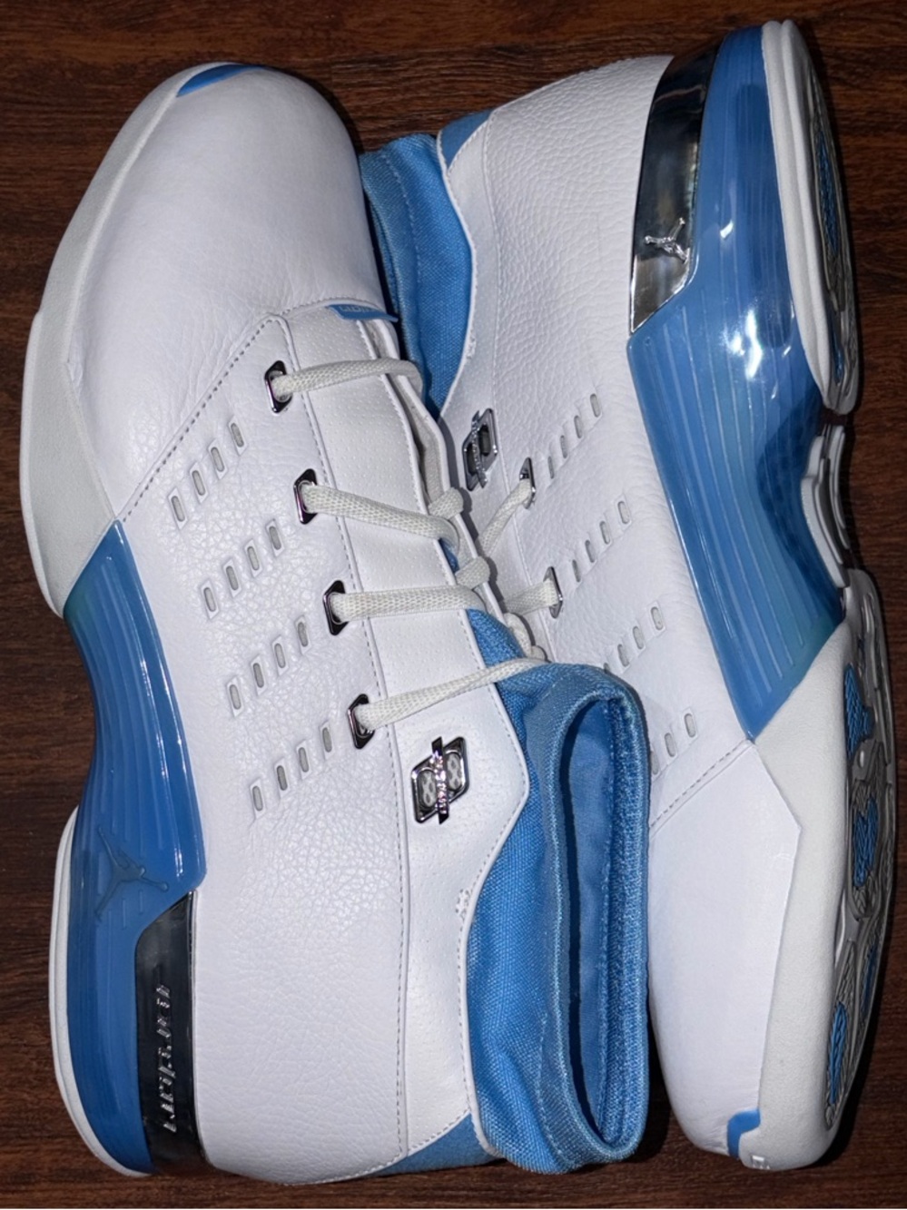 Jordan retro 17 low UNC